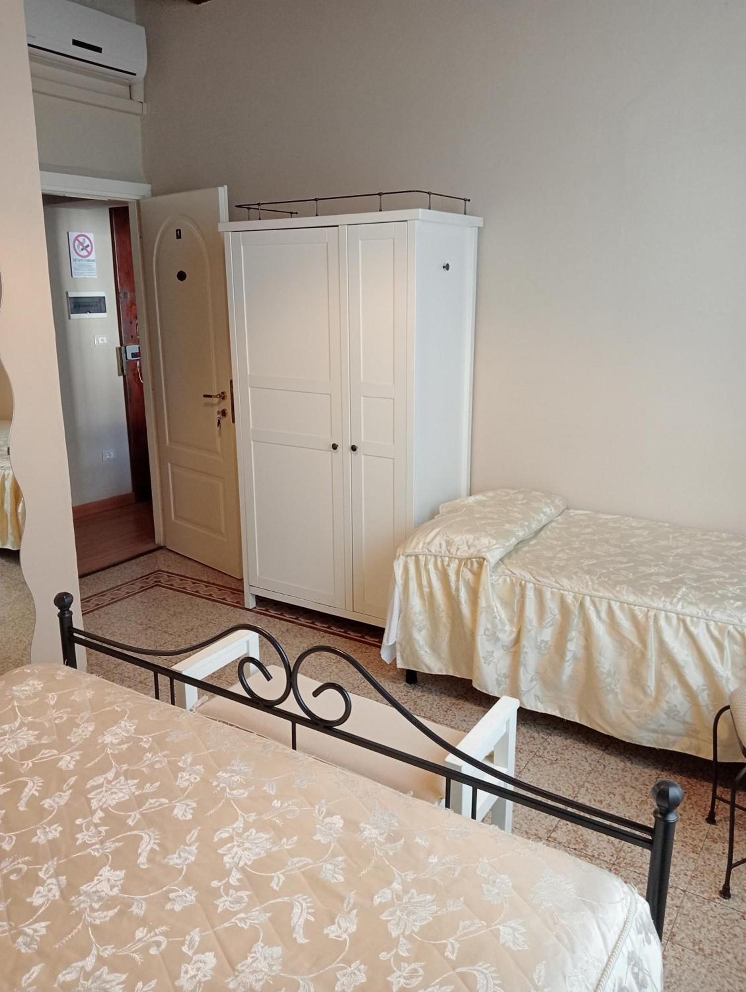 Buonanotte Rooms Lucca Exteriér fotografie